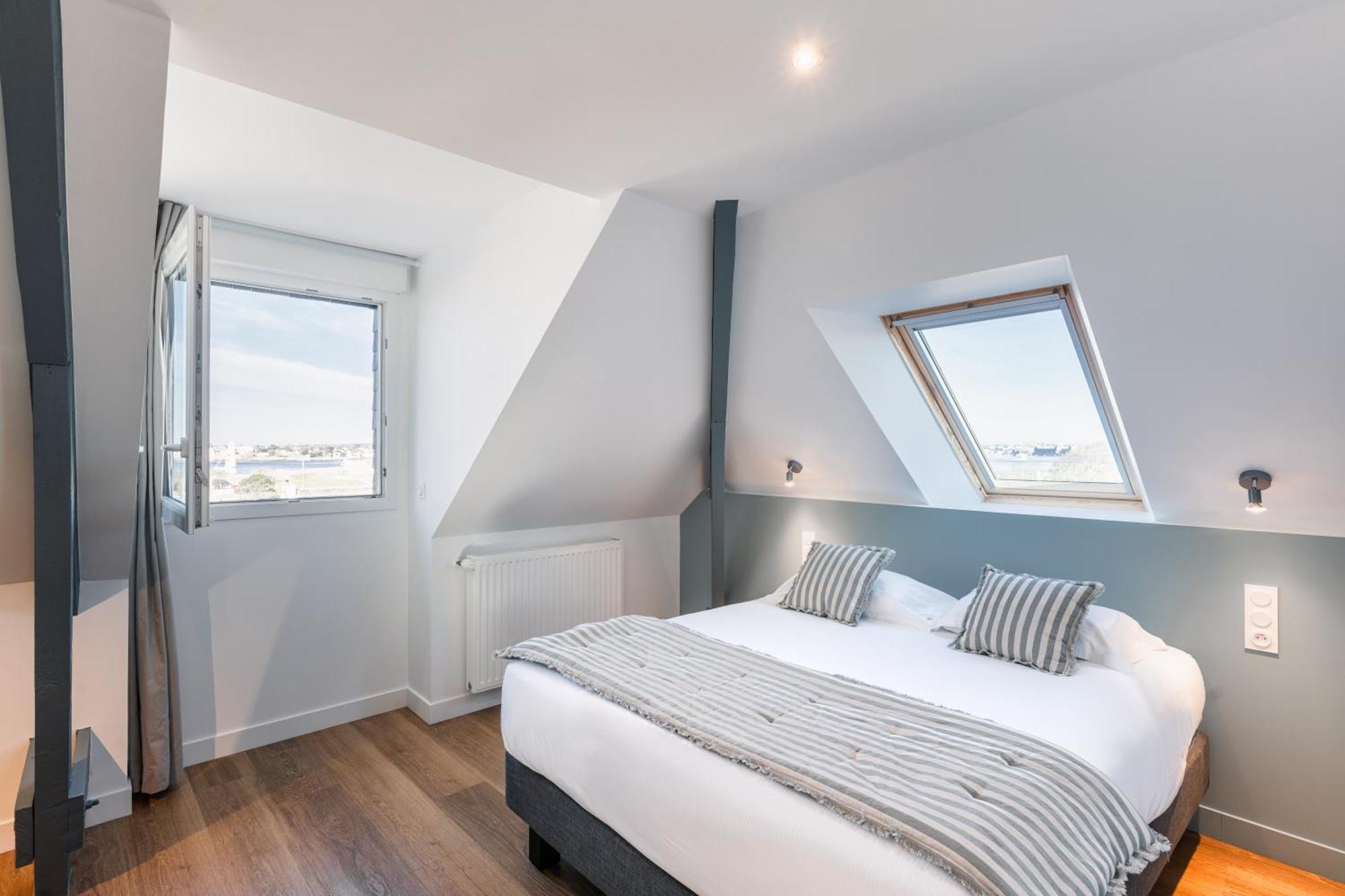 Hotel Spa De La Citadelle Lorient Port-Louis Dış mekan fotoğraf